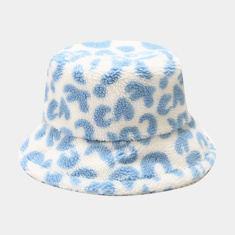 BK00078 Čiapka s leopardím vzorom vo svetlej farbe