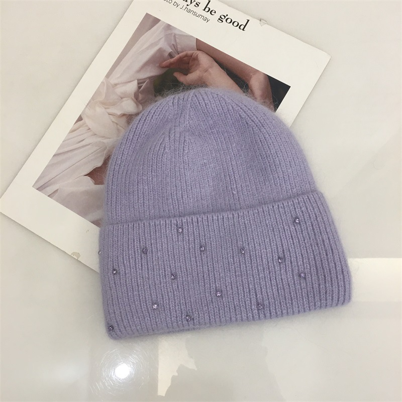 H00047 Pletená čiapka Angora zdobená diamantmi