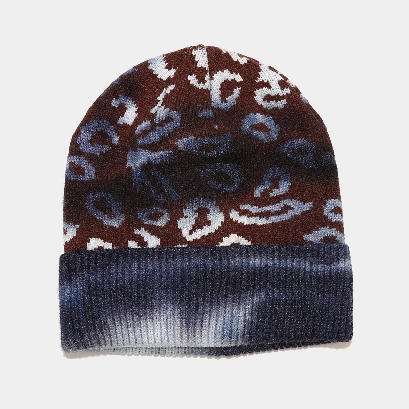 H00081 Pletená čiapka vo farbe leopardích zŕn