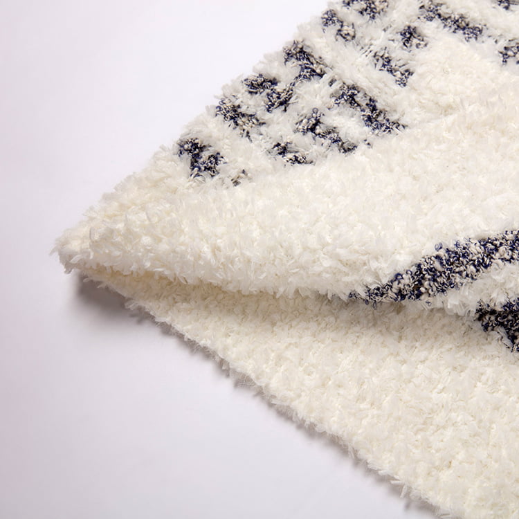 SM-K0041 Čiernobiely pléd Malý voňavý mohérový pletený kardigán v kórejskom lenivom štýle SM-K0041 Čiernobiely pléd Malý voňavý mohérový pletený kardigán v kórejskom lenivom štýle